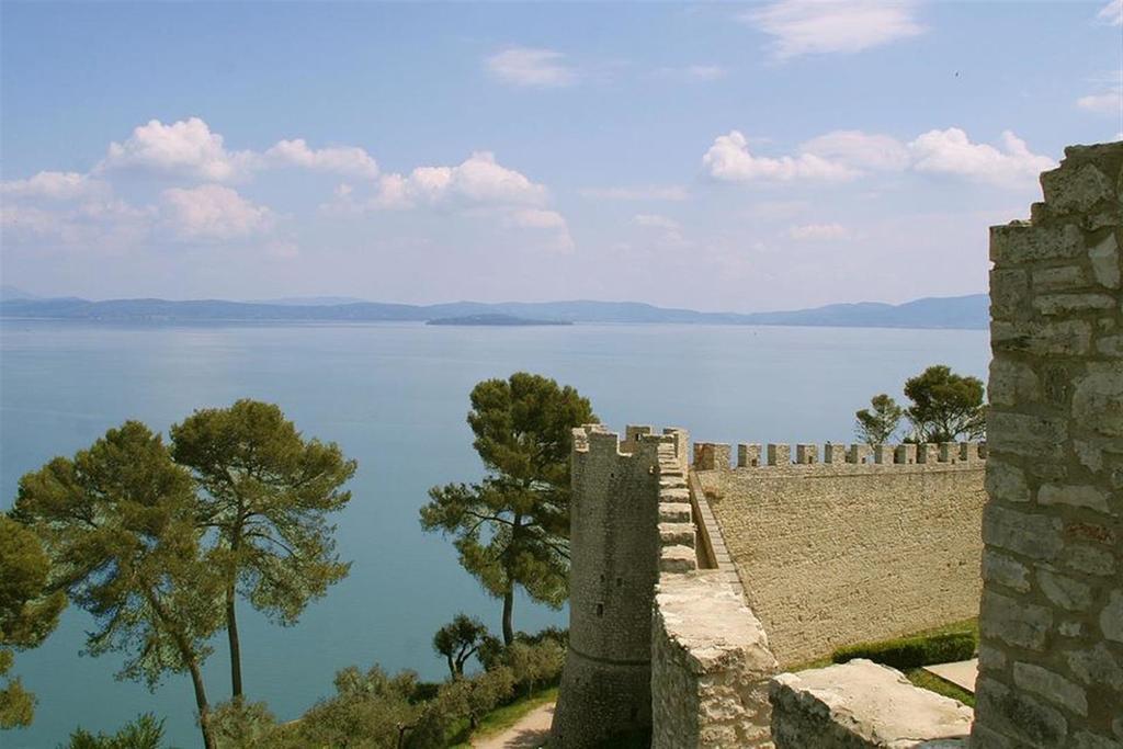 Hotel La Torre Castiglione del Lago Exterior foto